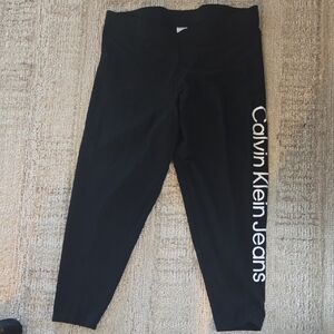 Calvin Klein Jeans Kids Leggings in Black with Logo